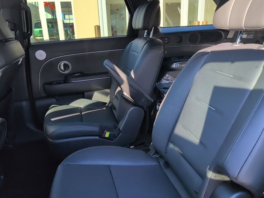 Used 2026 Hyundai Palisade Calligraphy image 27