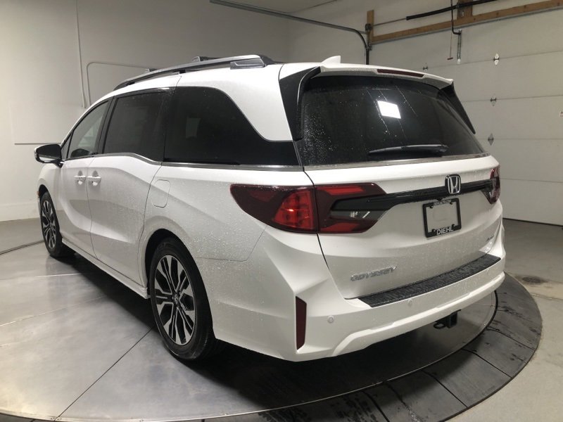 New 2026 Honda Odyssey Elite image 5