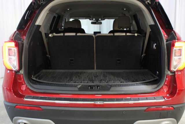 Used 2023 Ford Explorer Limited w/ Limited Technology Package image 30