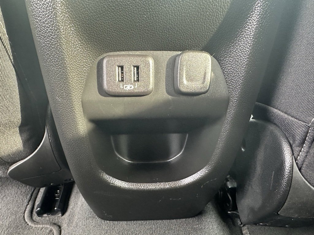 Used 2022 Chevrolet Colorado LT w/ LT Convenience Package image 13