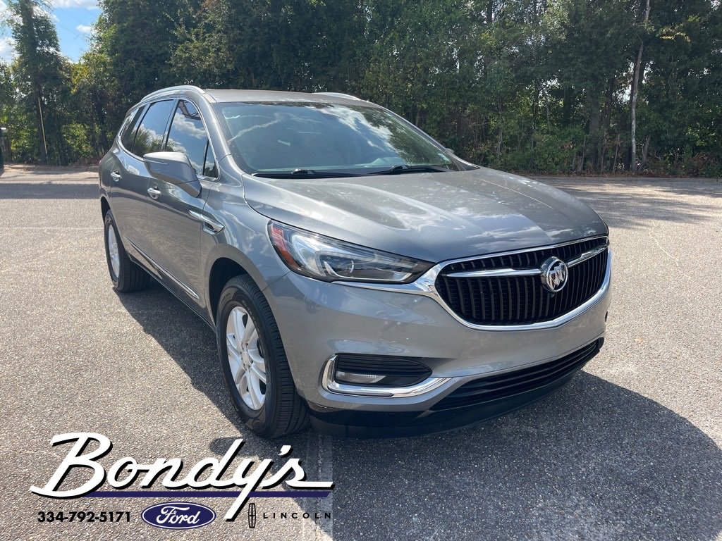 Used 2021 Buick Enclave Essence image 2