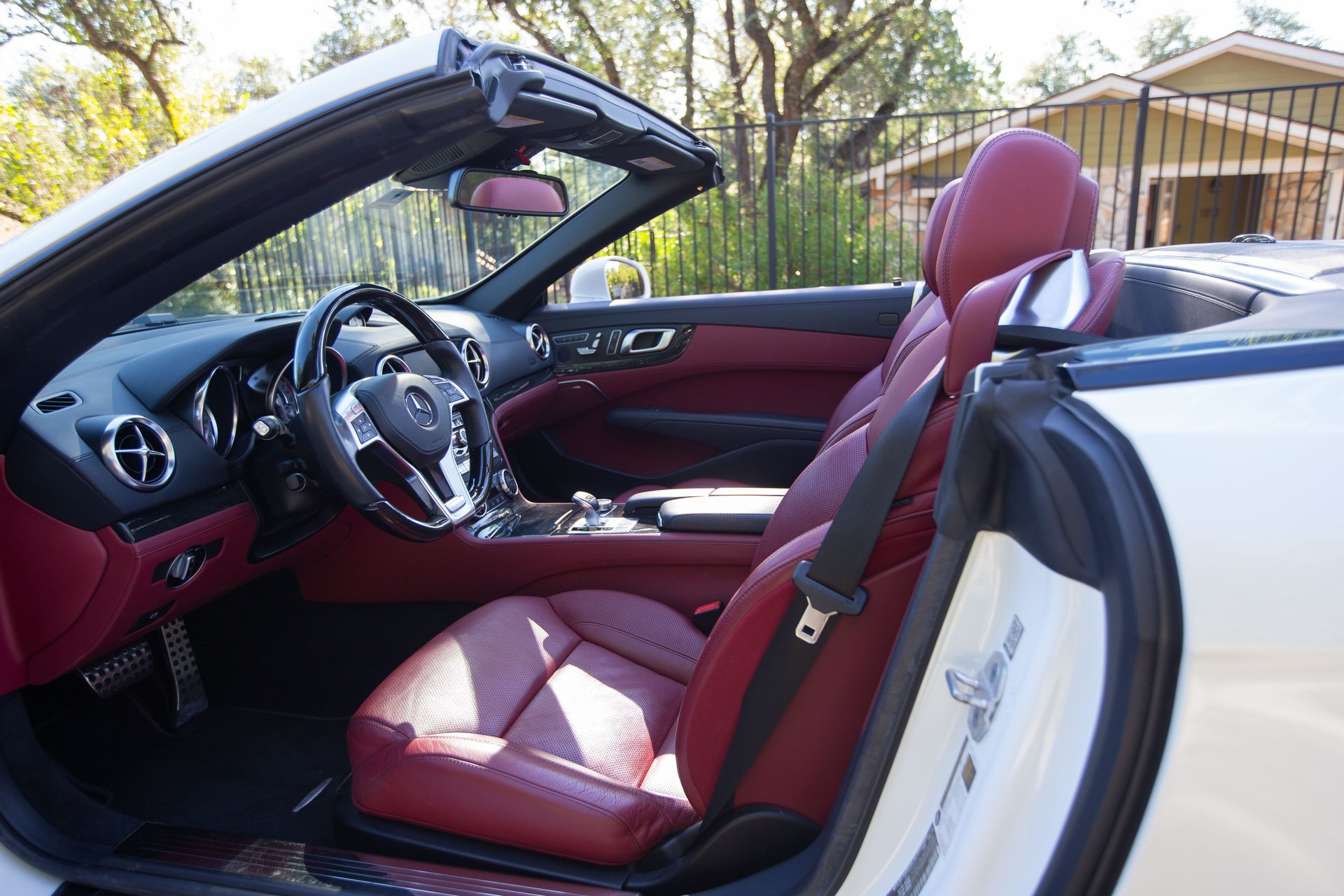 Used 2015 Mercedes-Benz SL 400 image 27