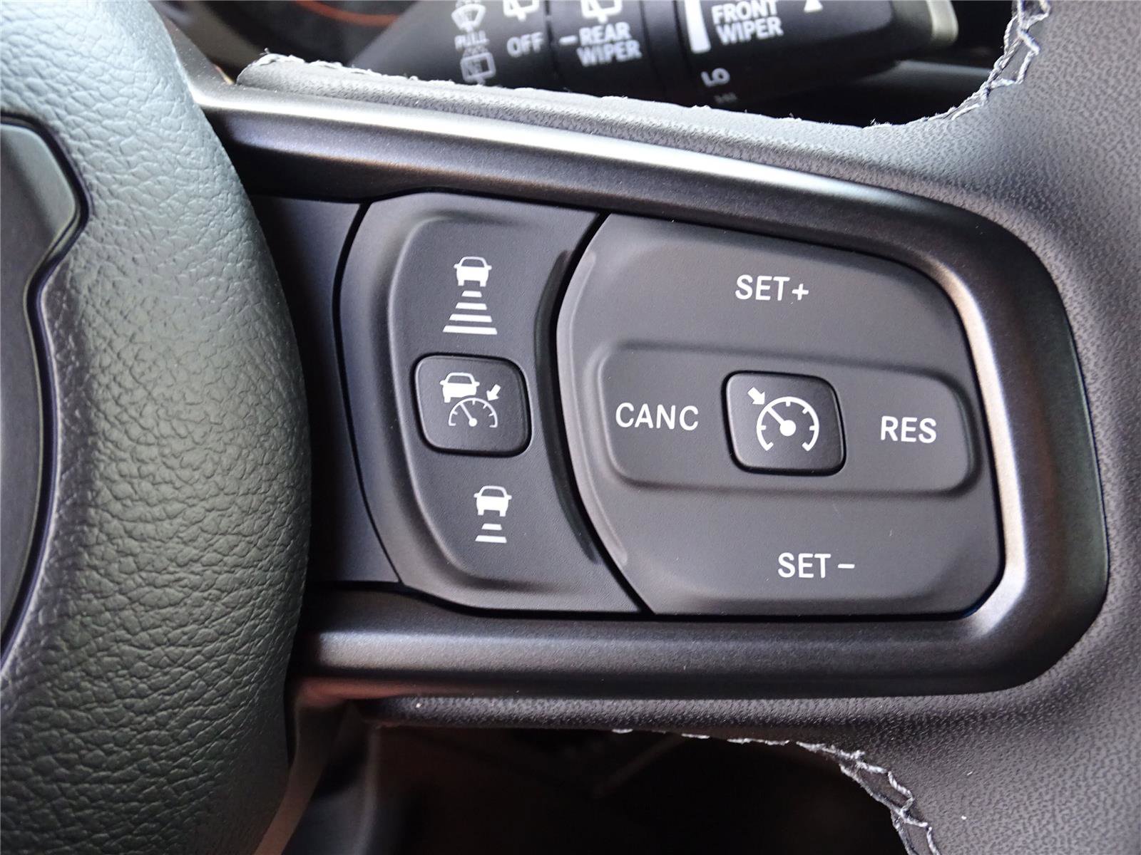 New 2025 Jeep Wrangler Unlimited Rubicon image 32