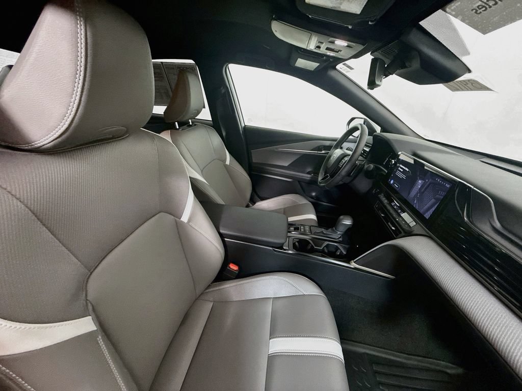 Used 2026 Toyota Camry SE w/ Multimedia Upgrade Package FWD image 27