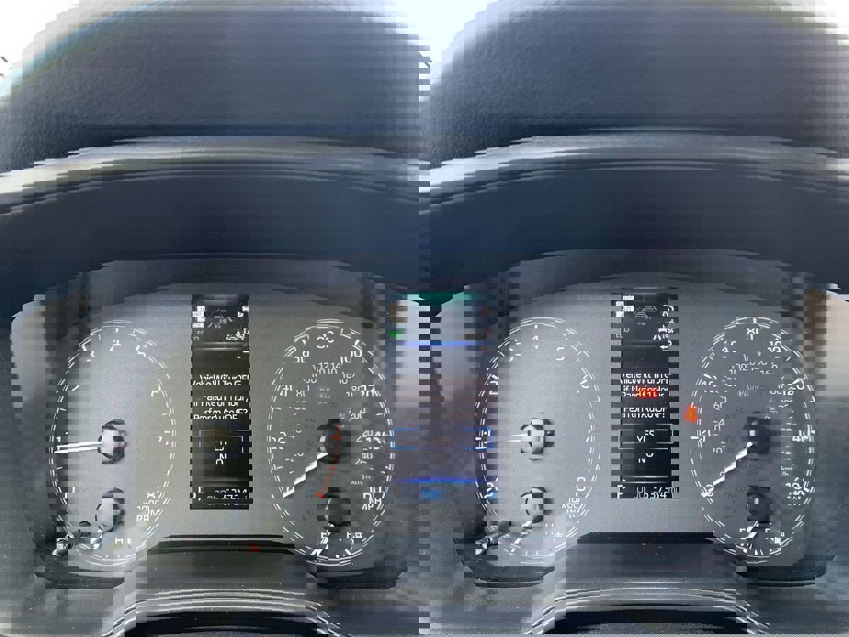 Used 2023 Toyota Corolla SE image 17