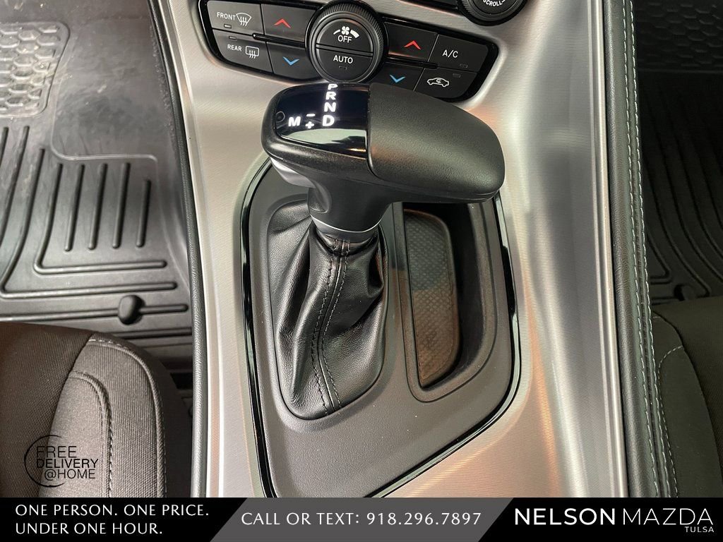 Used 2023 Dodge Challenger R/T w/ Blacktop Package image 31