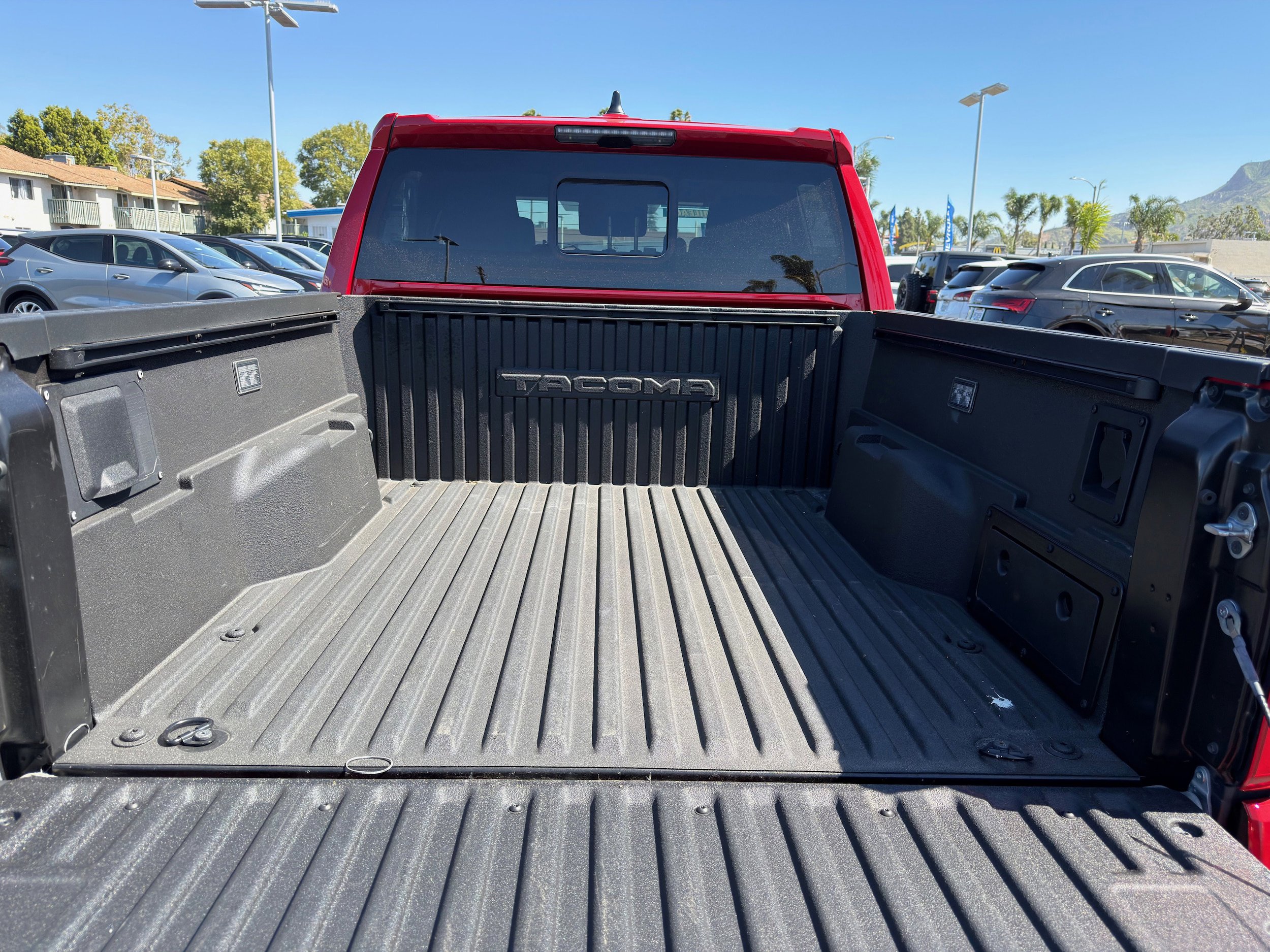 Used 2024 Toyota Tacoma TRD Sport w/ TRD Sport Upgrade Package RWD image 17
