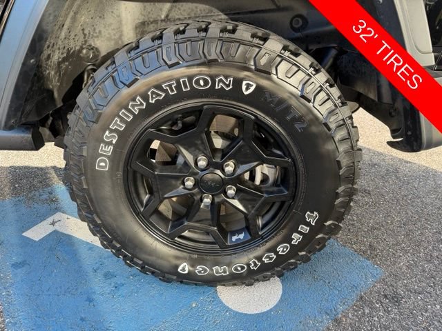 Used 2023 Jeep Wrangler Unlimited w/ Cold Weather Group AWD/4WD image 50