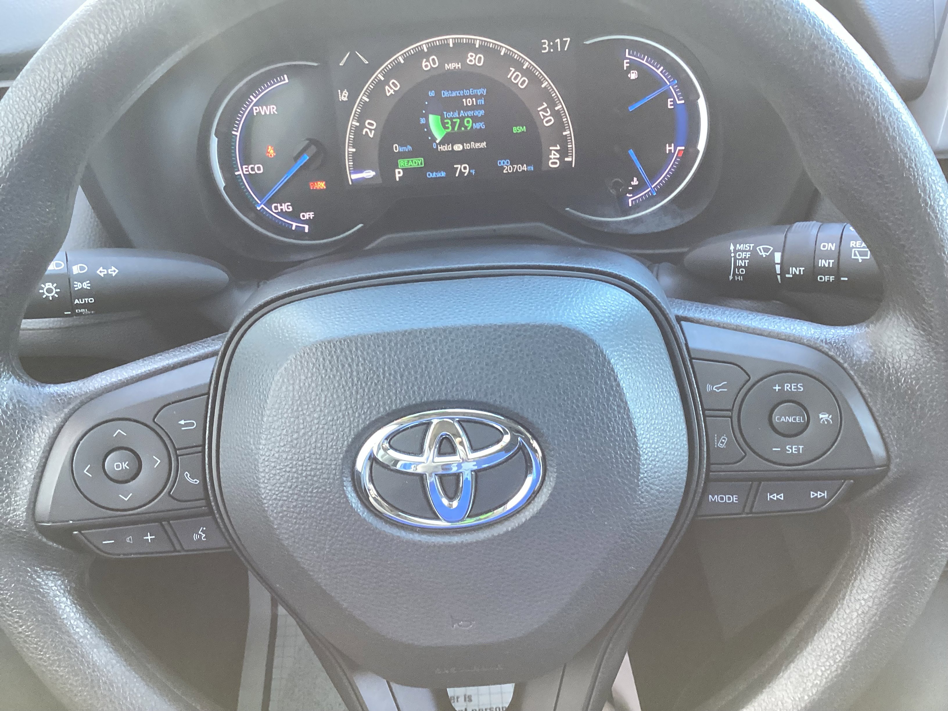 Certified 2025 Toyota RAV4 XLE image 40