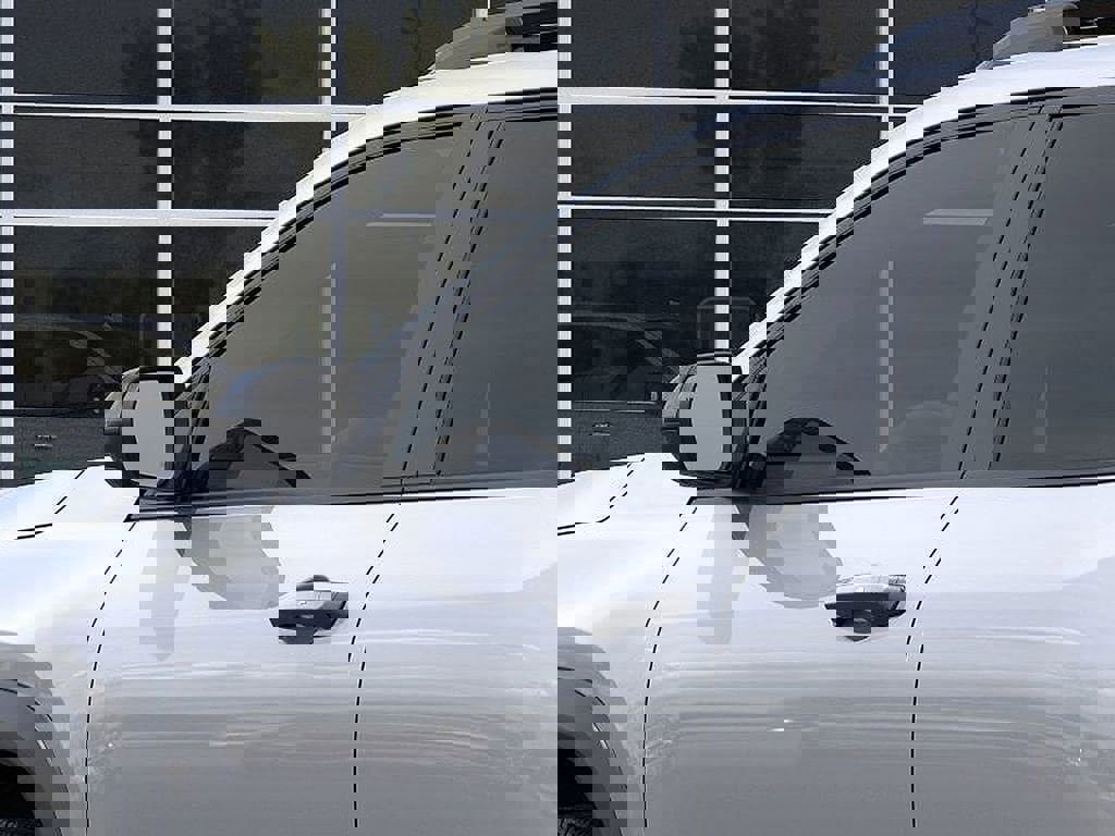 New 2026 Chevrolet Equinox LT w/ Convenience Package II image 12