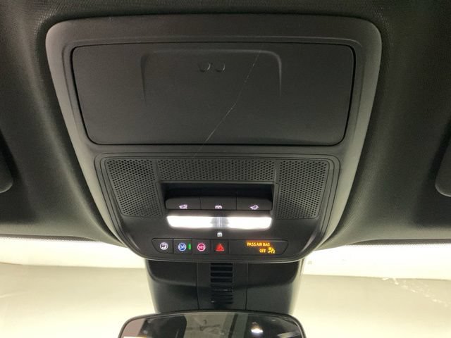 New 2026 Chevrolet Traverse LT w/ Sun and Wheel Package AWD/4WD image 18