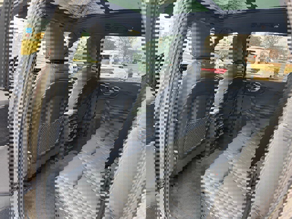 New 2026 Audi Q7 3.0T Premium Plus image 23