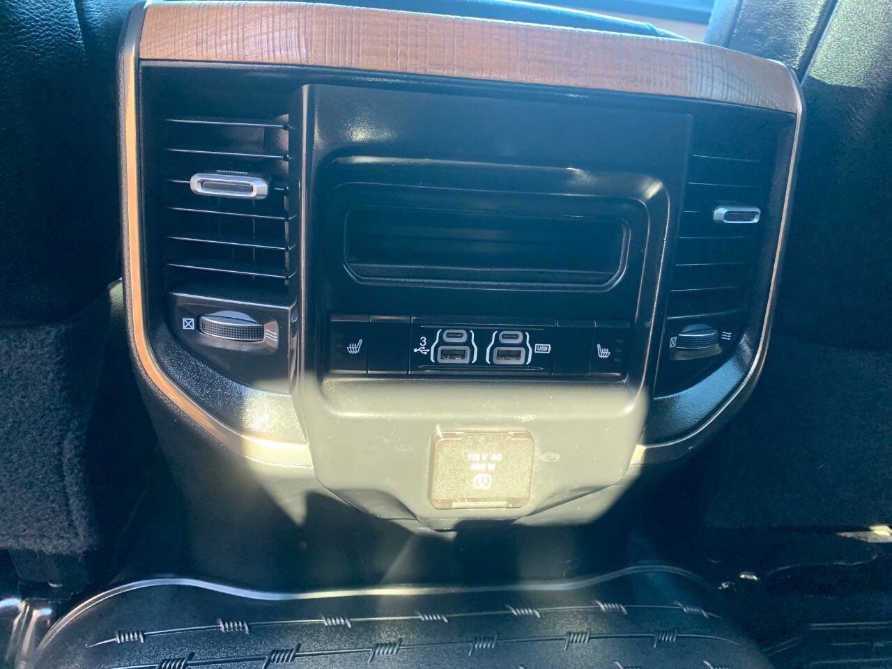 Used 2019 RAM 2500 Limited image 26
