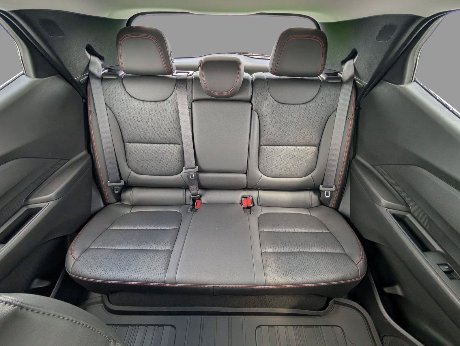 New 2027 Chevrolet Bolt RS w/ LPO, All-Weather Package FWD image 4