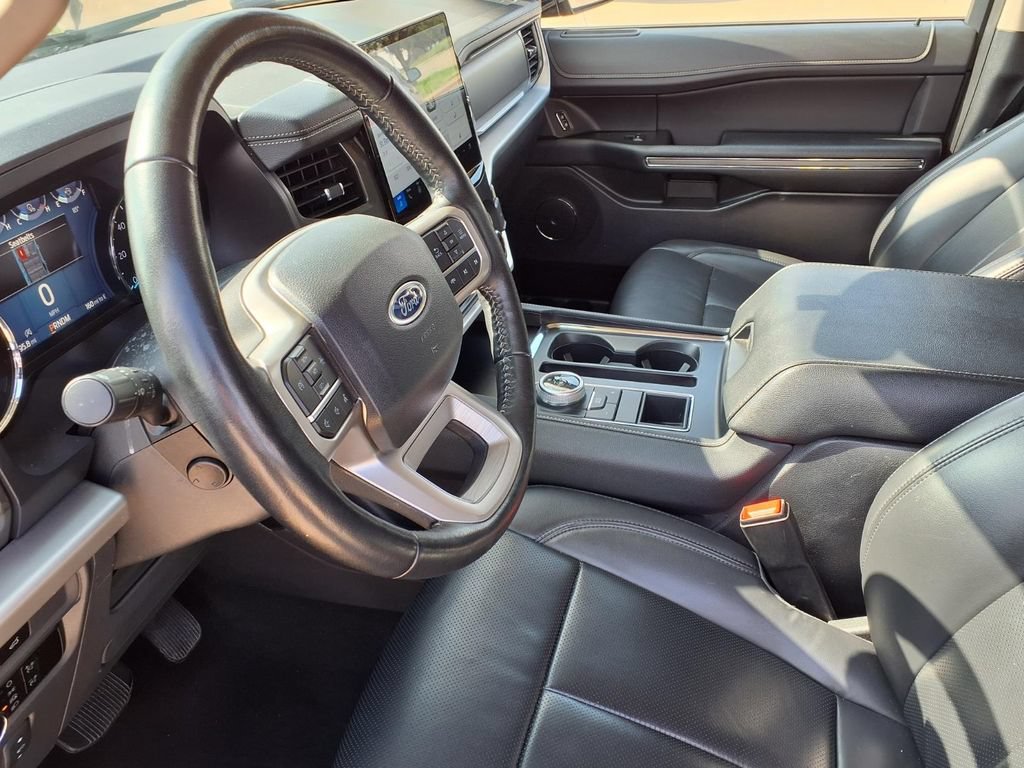 Used 2024 Ford Expedition Max XLT RWD image 16