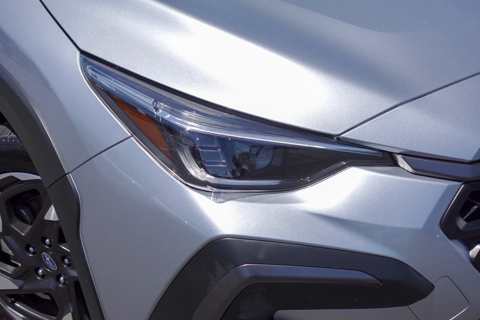 Certified 2025 Subaru Crosstrek 2.5i Limited AWD/4WD image 2