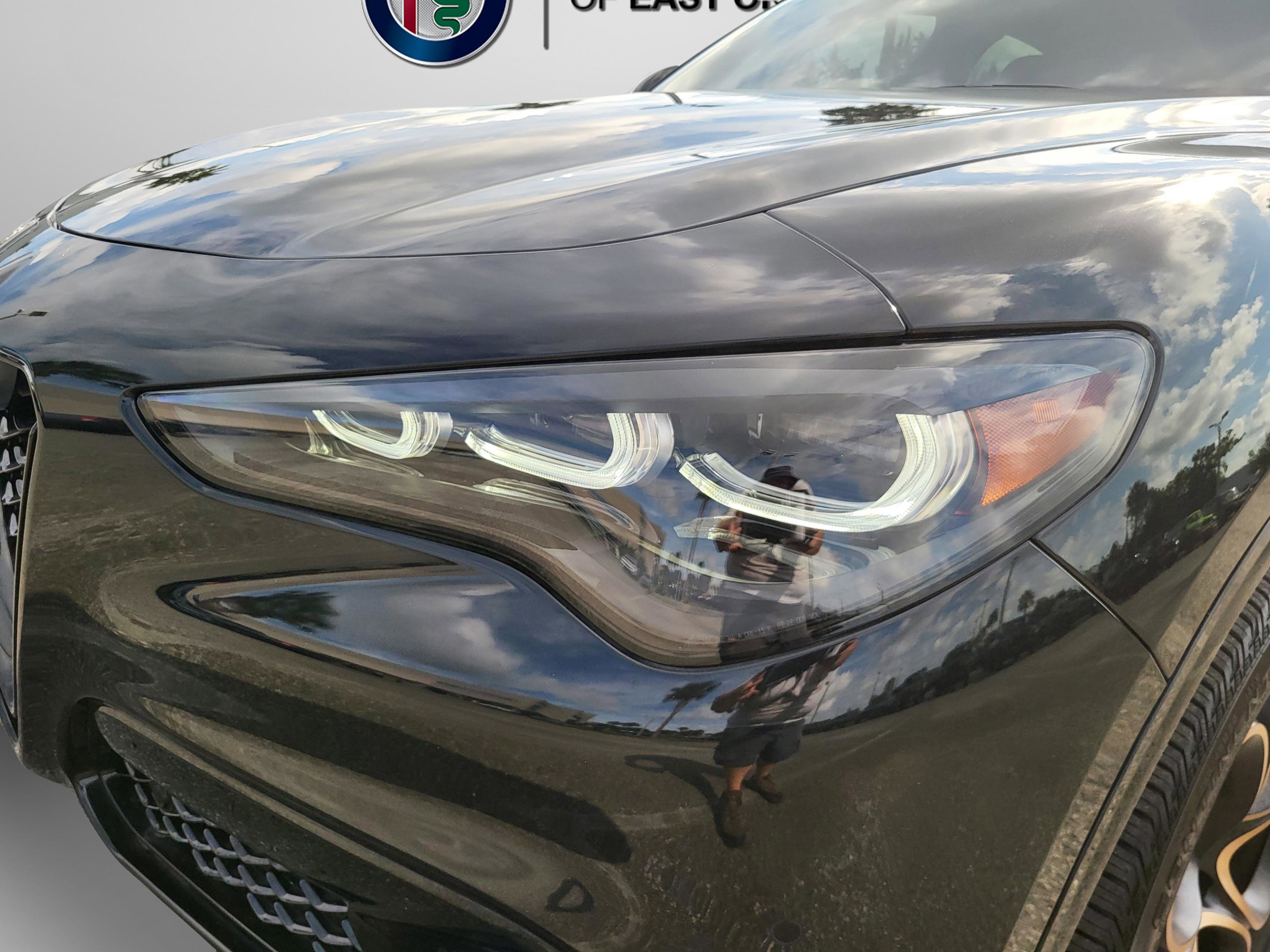 New 2025 Alfa Romeo Stelvio Sprint image 16