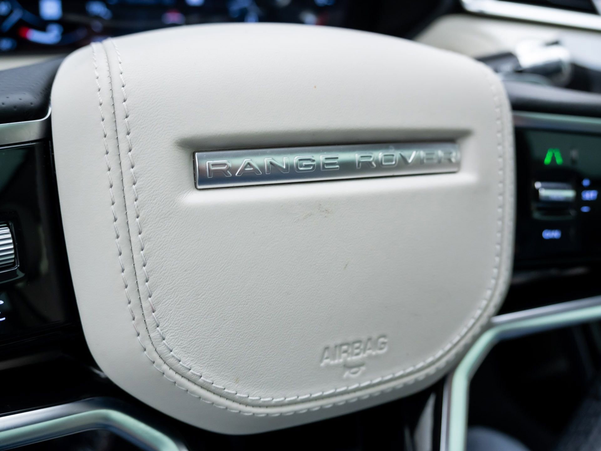 Used 2021 Land Rover Range Rover Velar S image 29