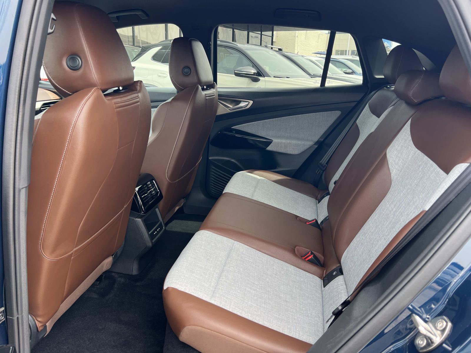 Certified 2023 Volkswagen ID.4 2WD image 21