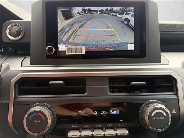 New 2026 Toyota 4Runner SR5 AWD/4WD image 17