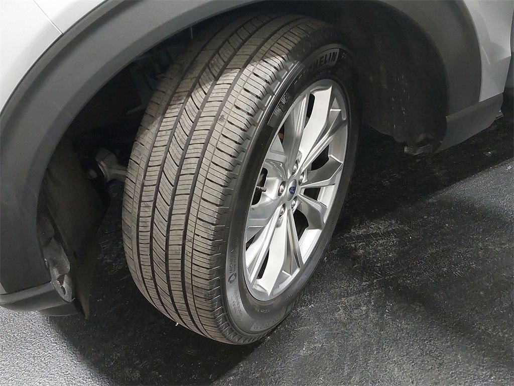 Used 2022 Ford Explorer Limited image 61