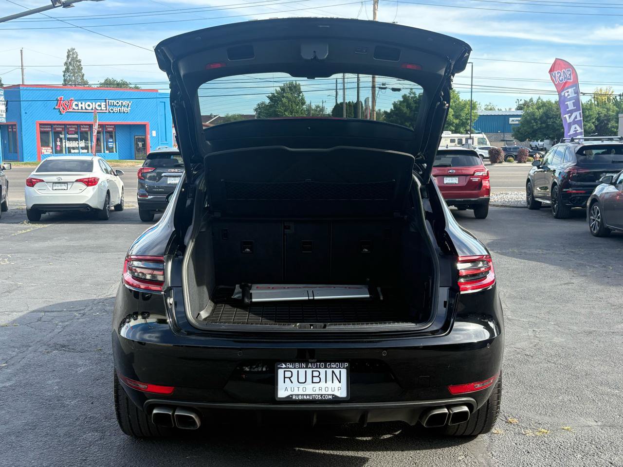 Used 2015 Porsche Macan Turbo AWD/4WD image 33