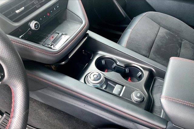 Used 2025 Ford Explorer ST image 18