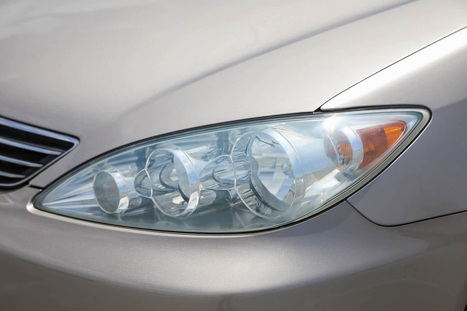 Used 2006 Toyota Camry LE FWD image 8