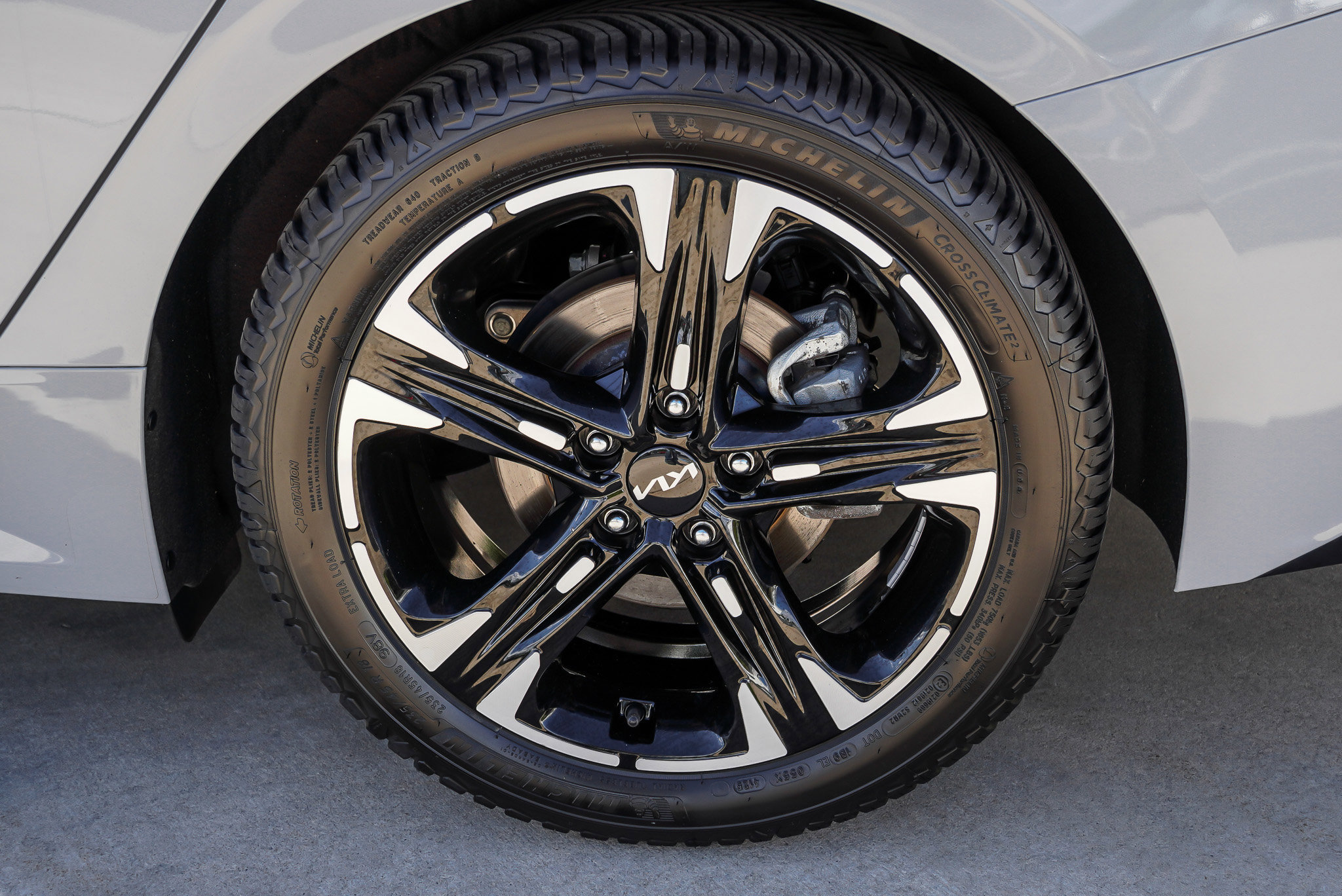 Used 2023 Kia K5 GT-Line w/ GT-Line Premium Package AWD/4WD image 13