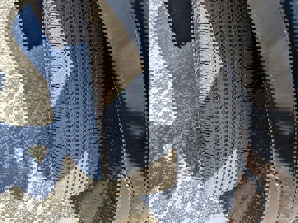 Used 2023 Honda HR-V EX-L image 32