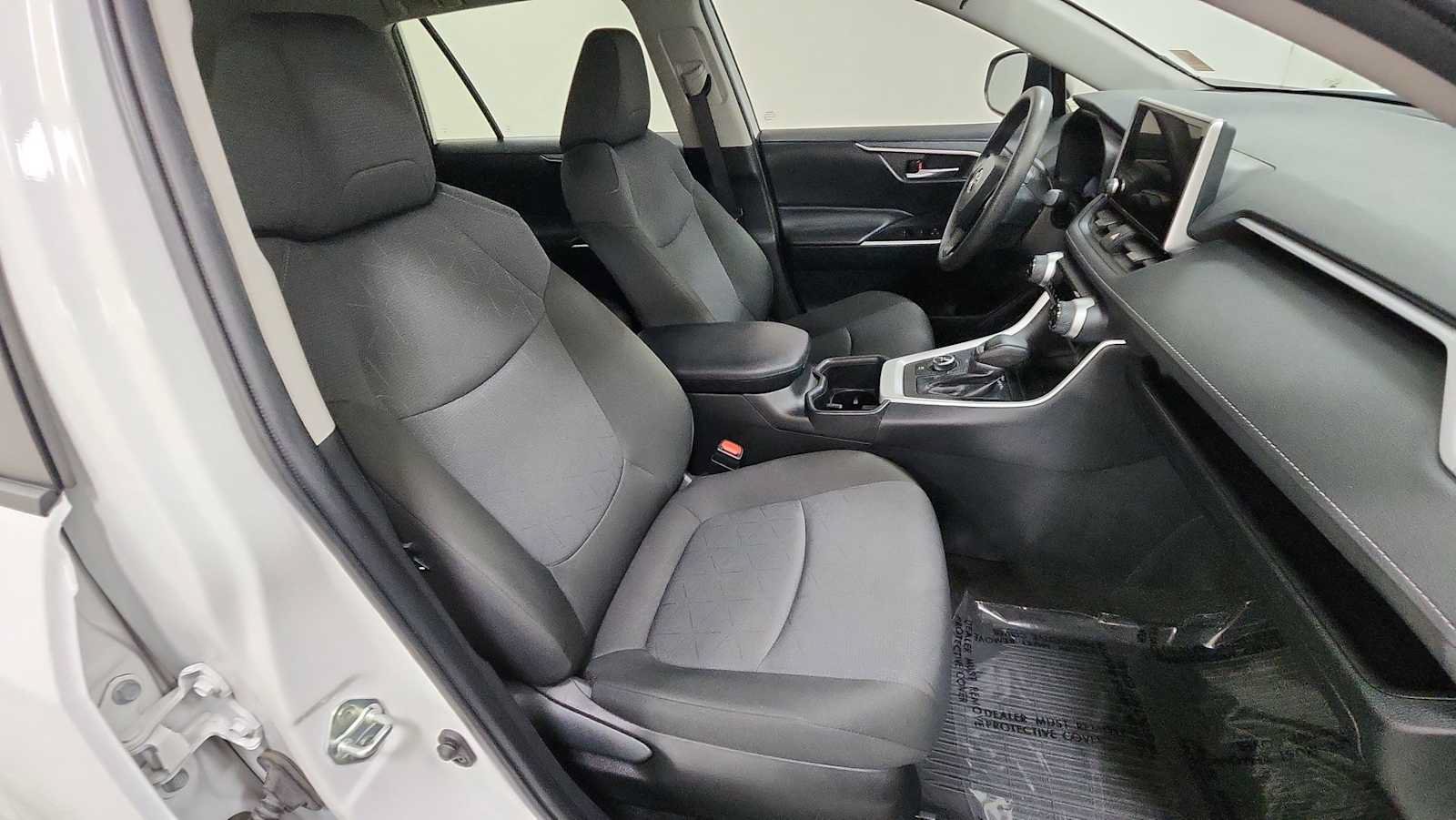 Certified 2024 Toyota RAV4 XLE AWD/4WD image 29