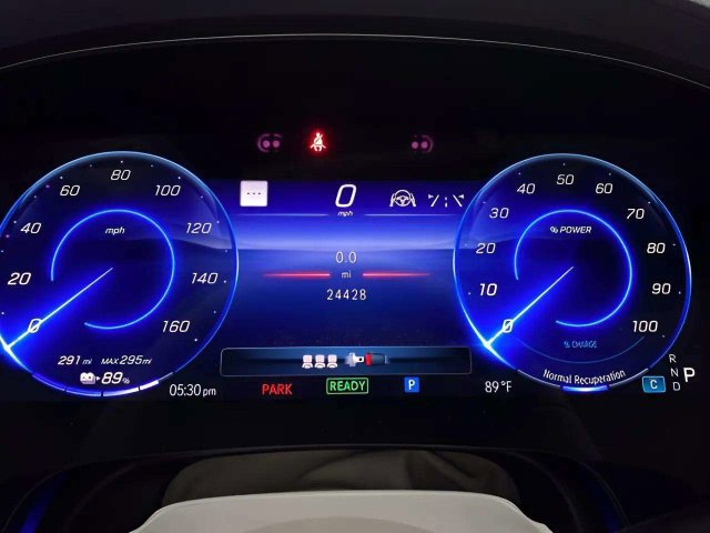 Used 2024 Mercedes-Benz EQS 450+ SUV image 9