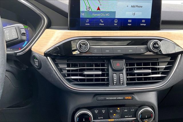 Used 2022 Ford Escape Titanium w/ Titanium Elite Package image 15