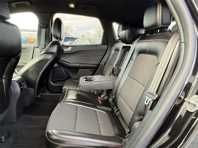 Certified 2024 Ford Escape ST-Line Select w/ Tech Pack #1 image 9