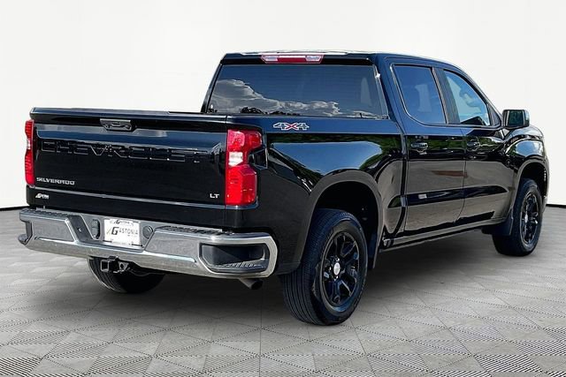 Used 2022 Chevrolet Silverado 1500 LT AWD/4WD image 5