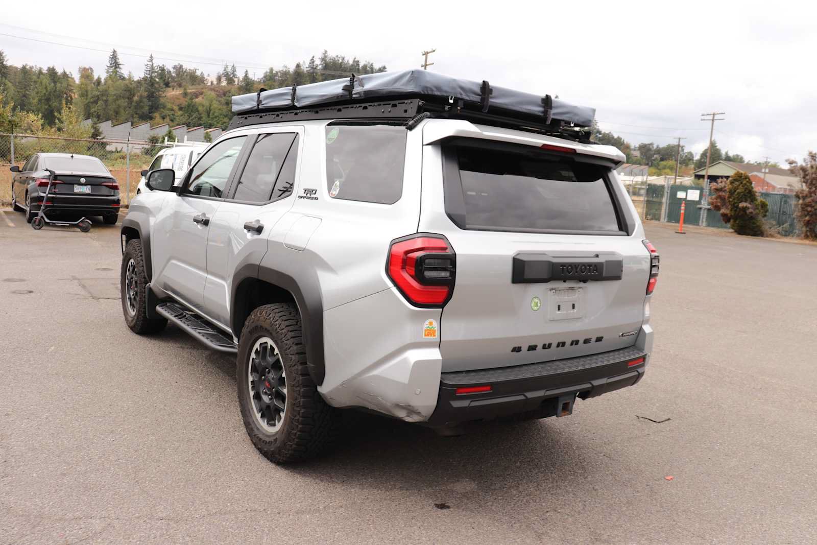 Used 2025 Toyota 4Runner TRD Off-Road Premium AWD/4WD image 7