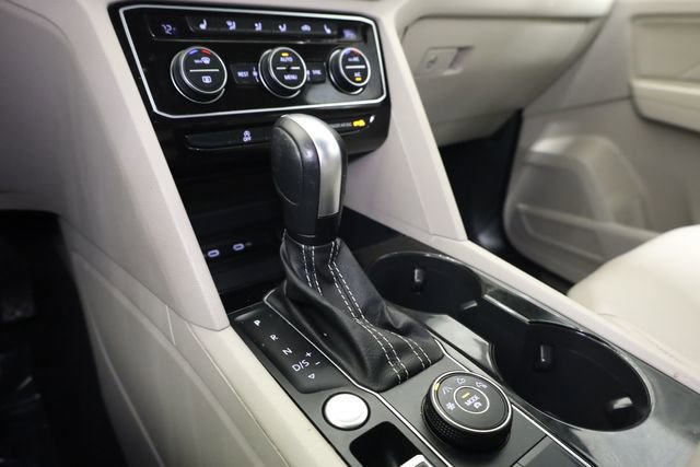 Used 2022 Volkswagen Atlas SE w/ Black Wheel Package image 24