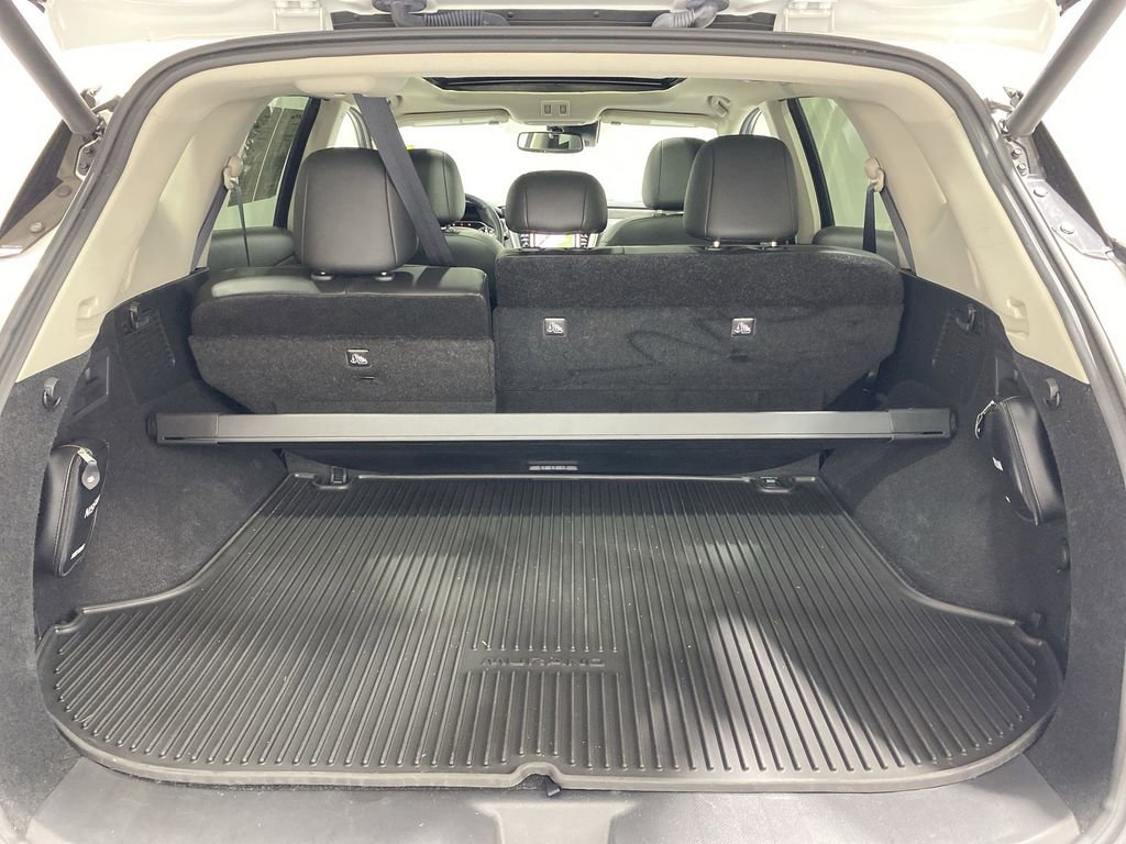 Used 2023 Nissan Murano Platinum w/ Cargo Package image 21