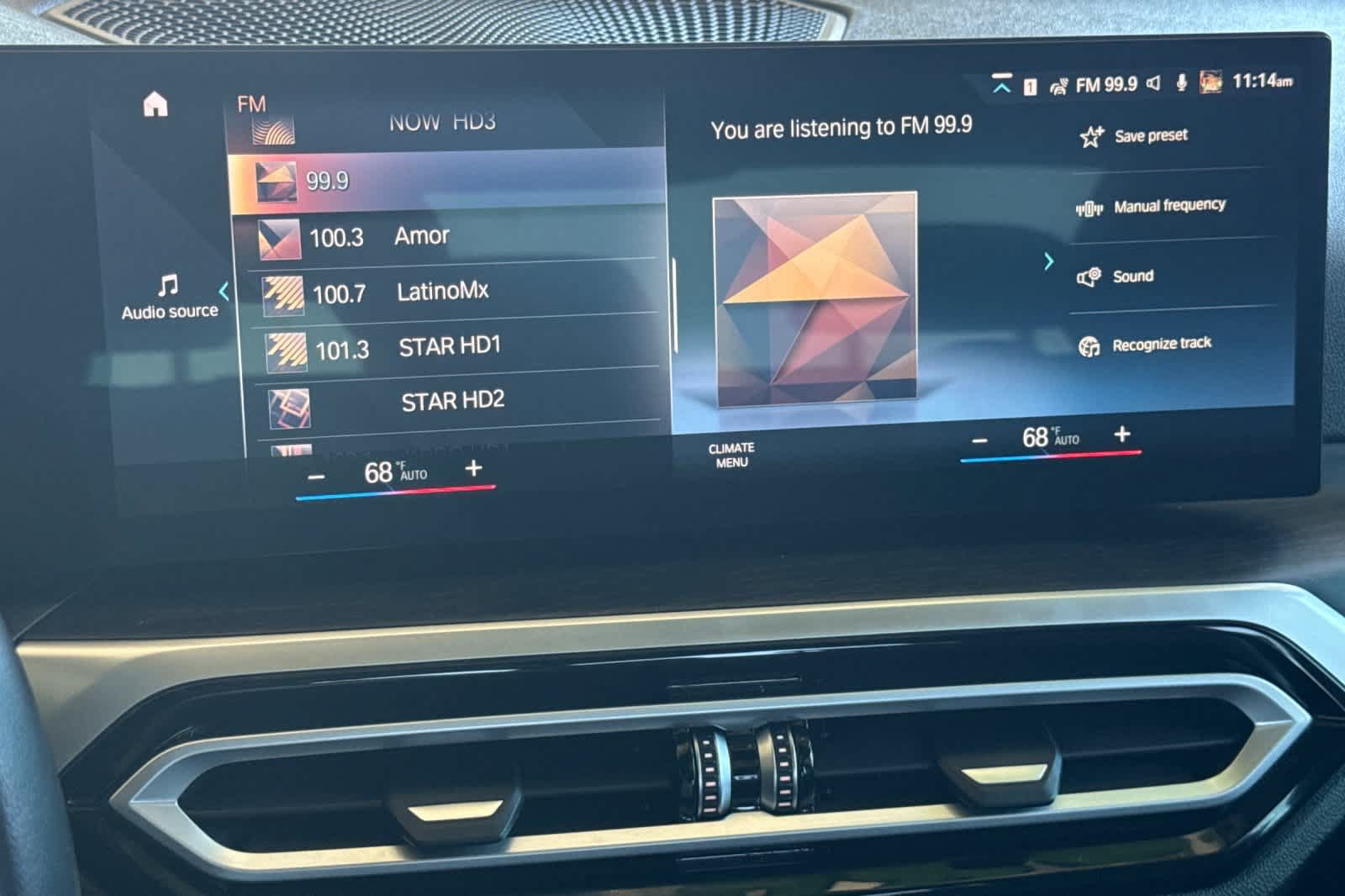 Used 2023 BMW 330e w/ Premium Package RWD image 18