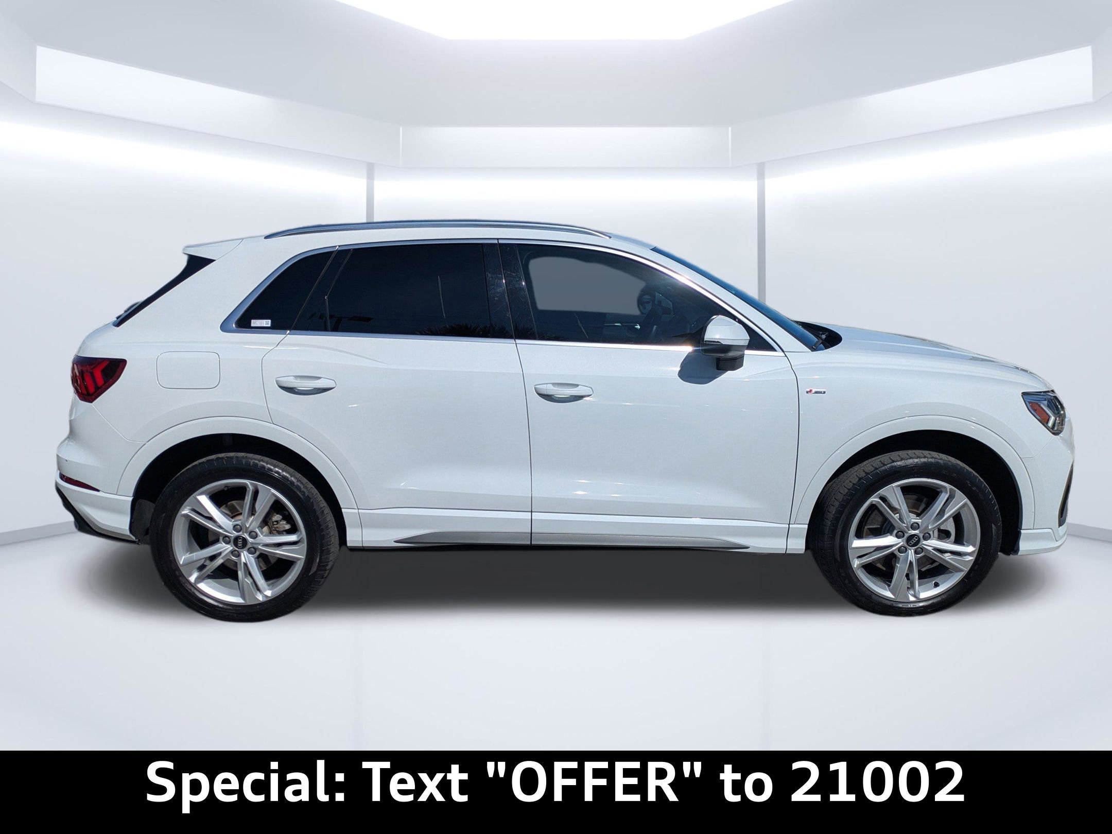 Certified 2022 Audi Q3 2.0T Premium Plus w/ Premium Plus Package image 39