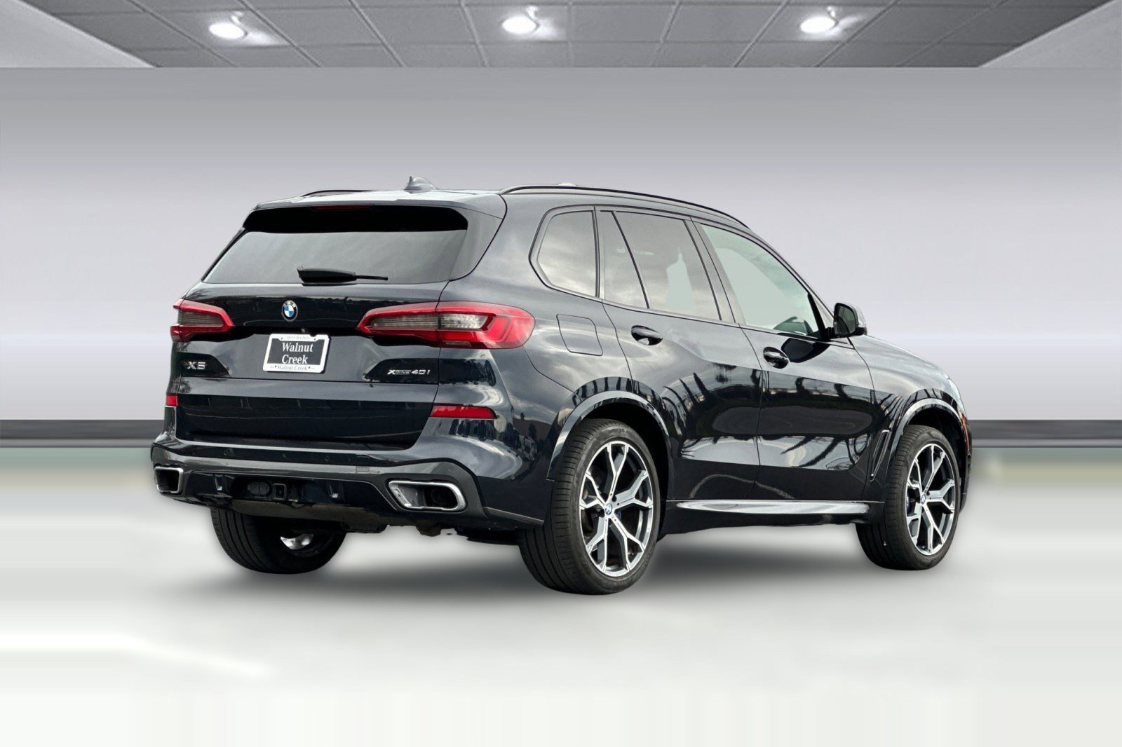 Used 2019 BMW X5 xDrive40i w/ M Sport Package image 9