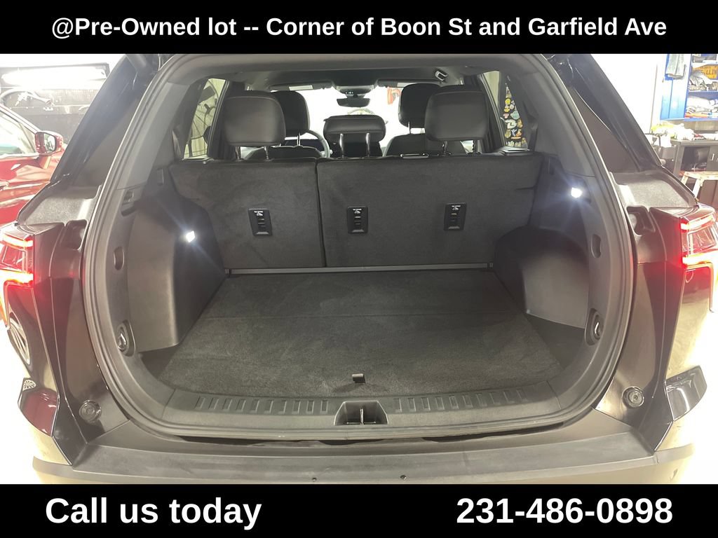 Used 2025 Chevrolet Equinox RS w/ Safety and Technology Package AWD/4WD image 28