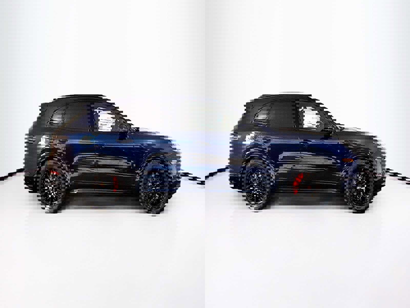 New 2026 Porsche Cayenne GTS image 8