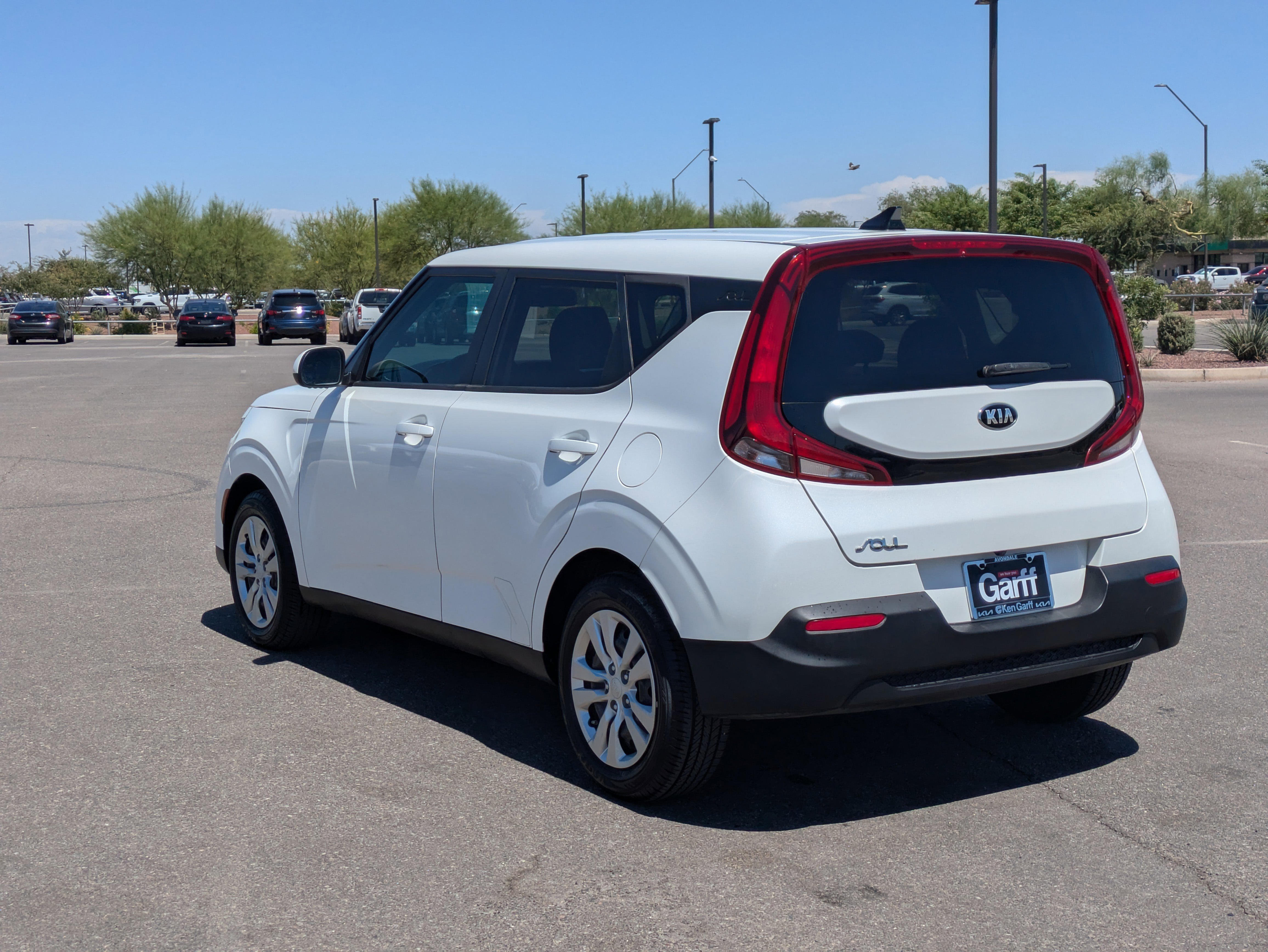 Used 2021 Kia Soul LX FWD image 3