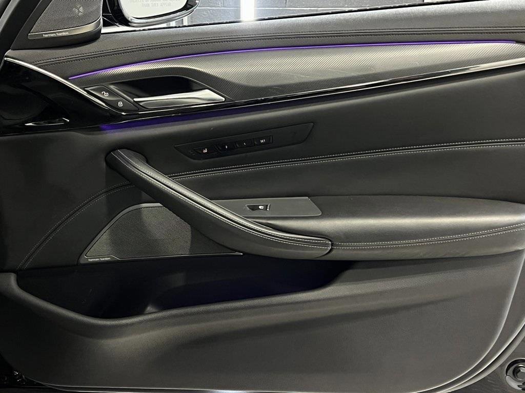 Used 2020 BMW M5 w/ Executive Package image 13