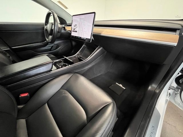 Used 2019 Tesla Model 3 Standard Range Plus RWD image 10