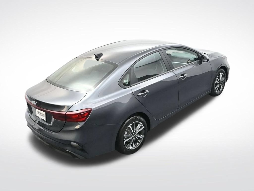 Used 2024 Kia Forte LXS FWD image 30