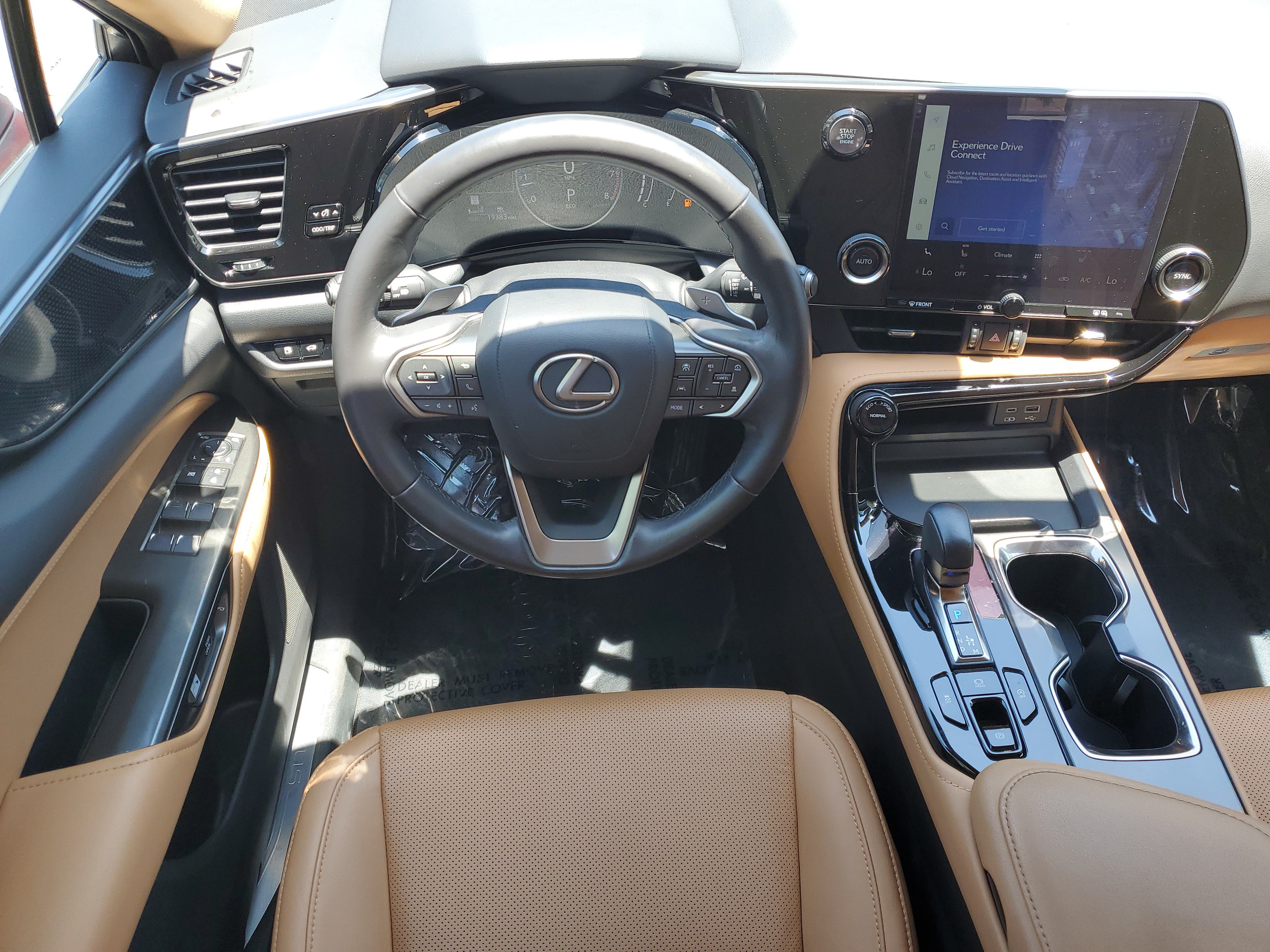 Used 2024 Lexus NX 250 FWD w/ Towing Package (2000 Lbs) image 16