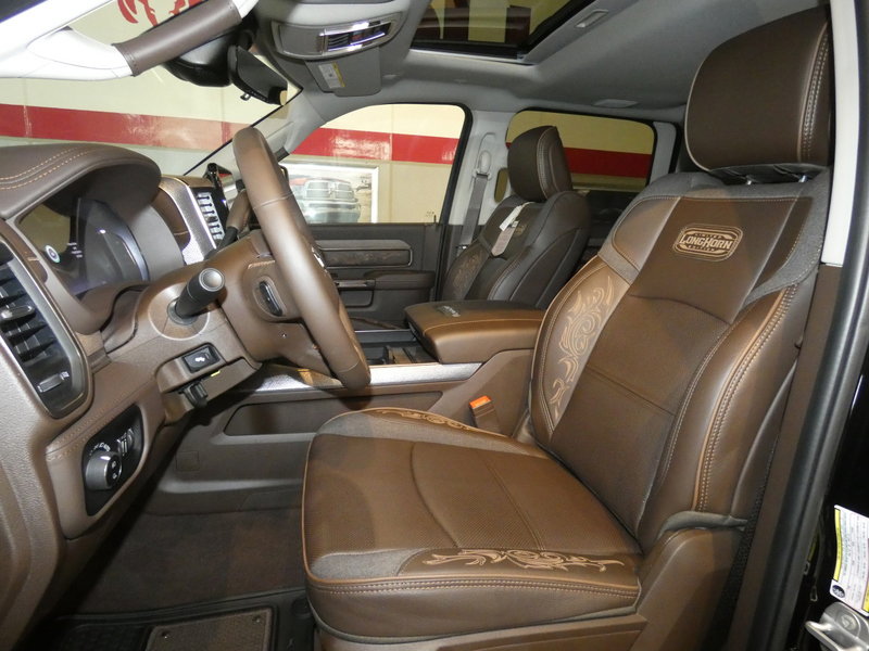 New 2025 RAM 3500 Longhorn image 10