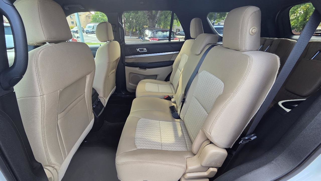 Used 2017 Ford Explorer 4WD image 16
